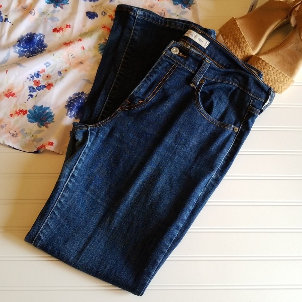 Levi's 505 Straight Leg Jeans